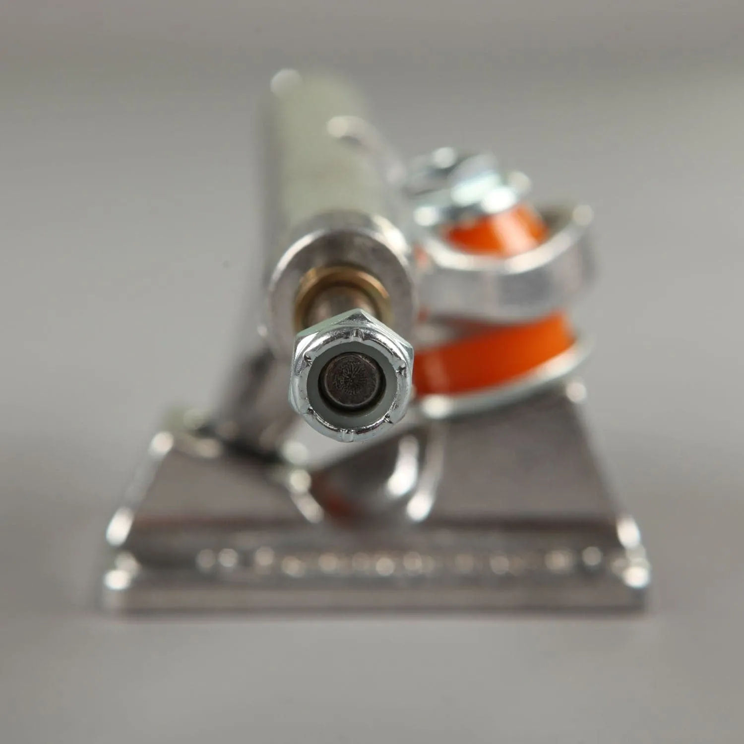 Independent 'Mid' 139 Trucks (Polished Silver)