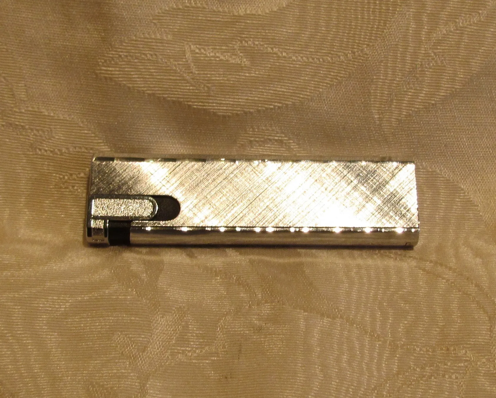 Vintage Silver Butane Lighter Working Flamex Toronado Ladies Lighter