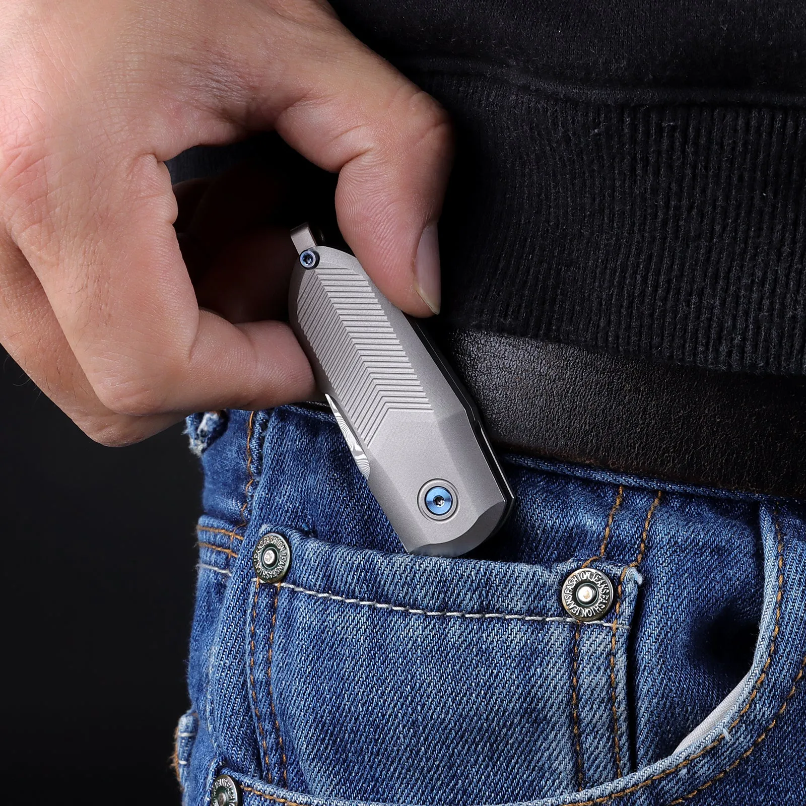 XTOUC Mini keychain Folding Pocket Knife Damascus Blade EDC Titanium Handle Button Lock Knifes TD774
